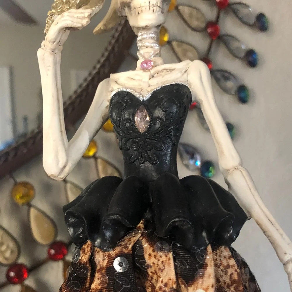 NEW Sequined Skeleton Figurine Halloween Decor in Black and Brown w: Heels